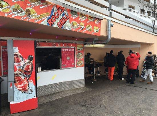 Rocks Grill